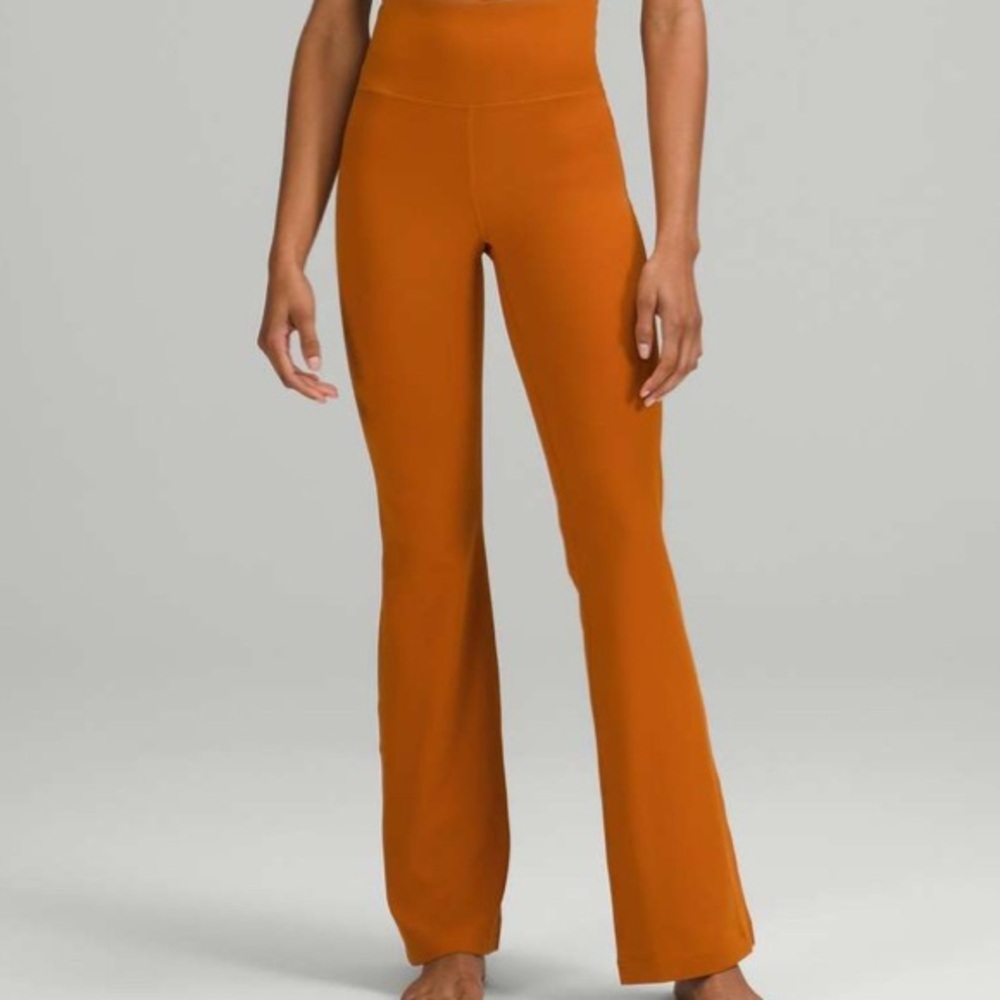 Lululemon Groove Super High Rise Flared Legging Nulu Size 14 in Roasted Orange